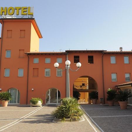 Hotel Plazza Porcari Esterno foto