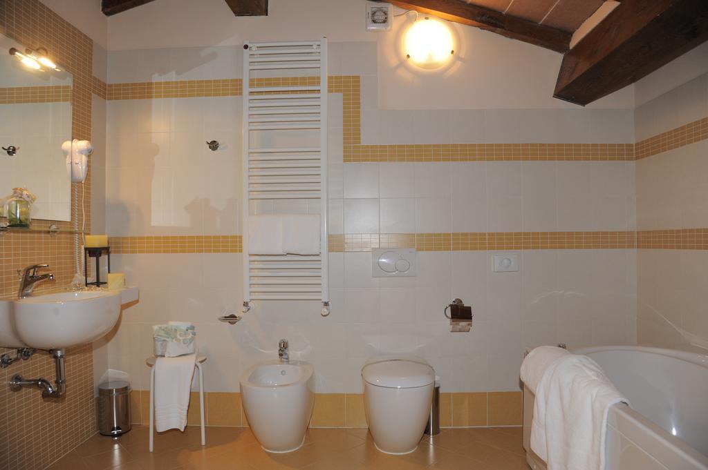 Hotel Plazza Porcari Esterno foto